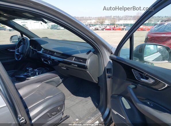 WA1VAAF76HD031233 2017 AUDI Q7 Gray Սալոնի դիմացի տեսք