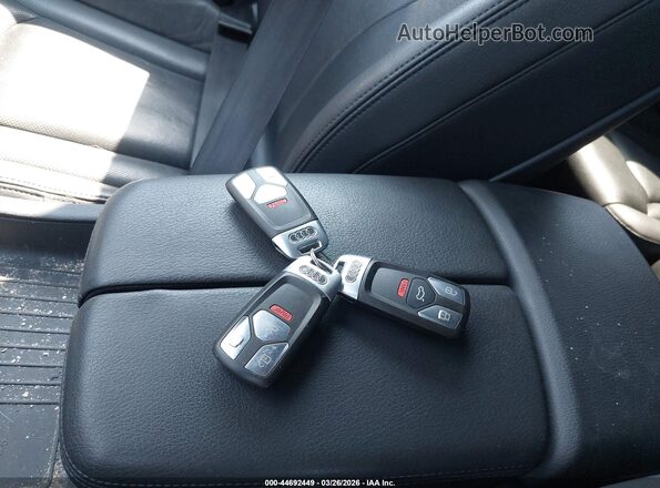 WA1VAAF76HD031233 2017 AUDI Q7 Gray Առջևի վահանակի տեսք