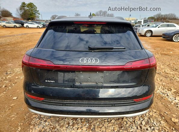 WA1VAAGE0KB009843 2019 AUDI E-TRON Черный Вид сзади