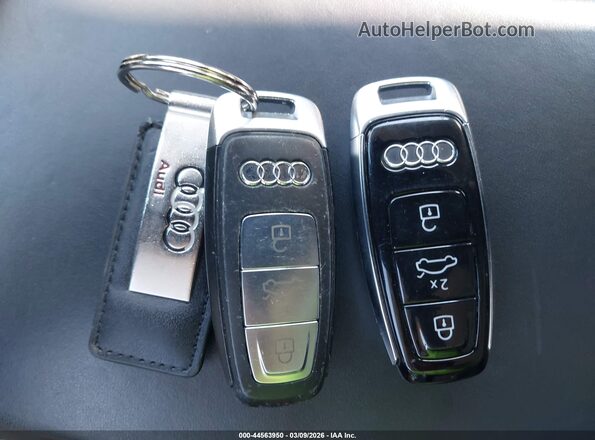 WA1VAAGE7KB008494 2019 AUDI E-TRON Blue Widok deski rozdzielczej