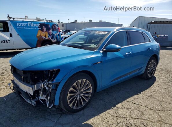 WA1VAAGEXKB010322 2019 AUDI E-TRON Blue Przód lewy