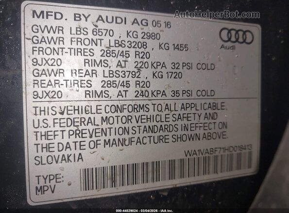 WA1VABF71HD018413 2017 AUDI Q7 Blue Շարժիչի բաժամունքի տեսք
