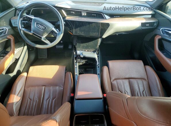 WA1VABGE9KB017011 2019 AUDI E-TRON Black Widok deski rozdzielczej