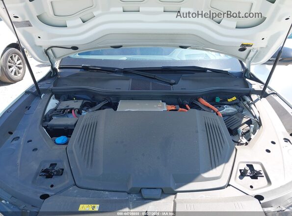 WA1VCBGE5NB033575 2022 AUDI OTHER White Widok z tyłu