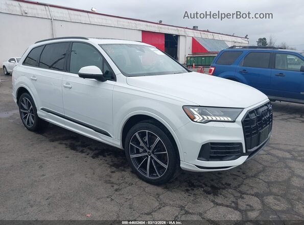 WA1VXBF71RD008366 2024 AUDI Q7 Белый Передняя правая четверть