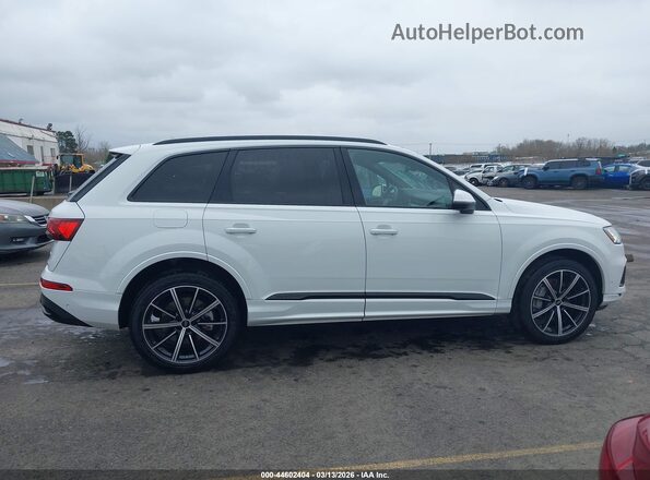 WA1VXBF71RD008366 2024 AUDI Q7 Белый Вид задней части салона