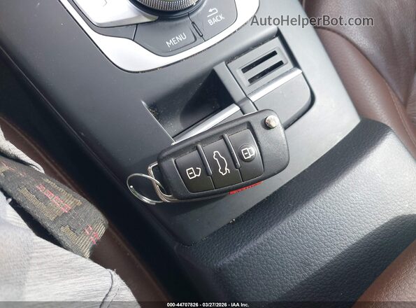 WAUAUGFF4H1077700 2017 AUDI OTHER Белый Вид панели приборов