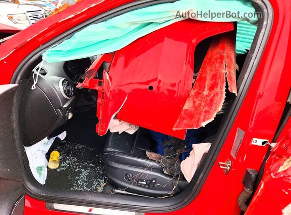 WAUB1GFFXG1025354 2016 AUDI S3 Red Widok wnętrza z przodu