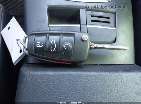WAUB1HFF5KA084911 2019 AUDI S3 Белый Вид панели приборов