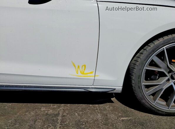 WAUB4AF44PA009119 2023 AUDI S4 White Vista del compartimento del motor