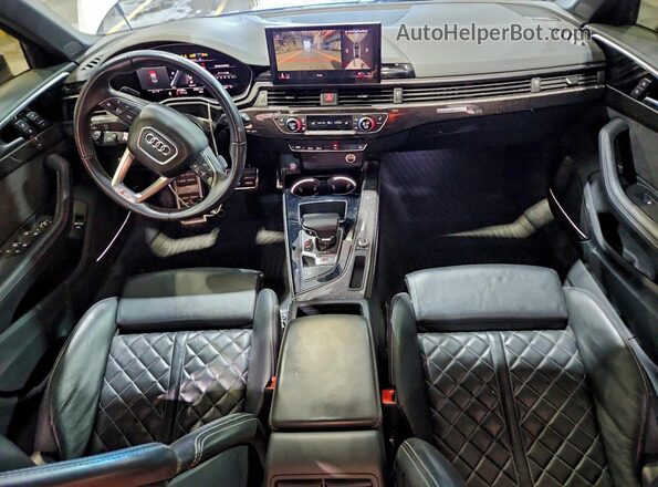 WAUB4AF47MA062974 2021 AUDI S4 Белый Вид панели приборов