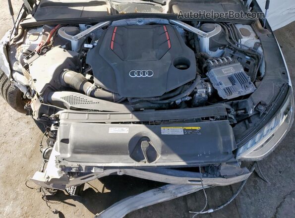 WAUB4AF49NA050245 2022 AUDI S4 White Vista interior trasera