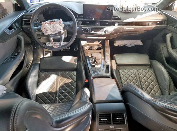 WAUB4AF49NA050245 2022 AUDI S4 White Vista del salpicadero