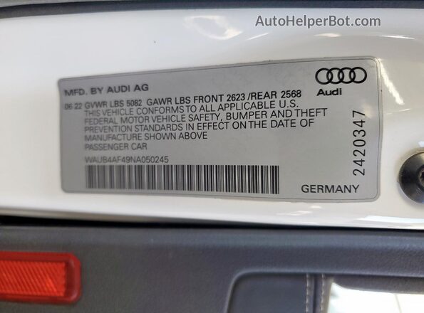 WAUB4AF49NA050245 2022 AUDI S4 White Vista del compartimento del motor