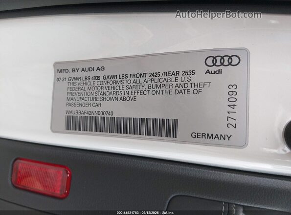 WAUBBAF42NN000740 2022 AUDI OTHER White Widok komory silnika