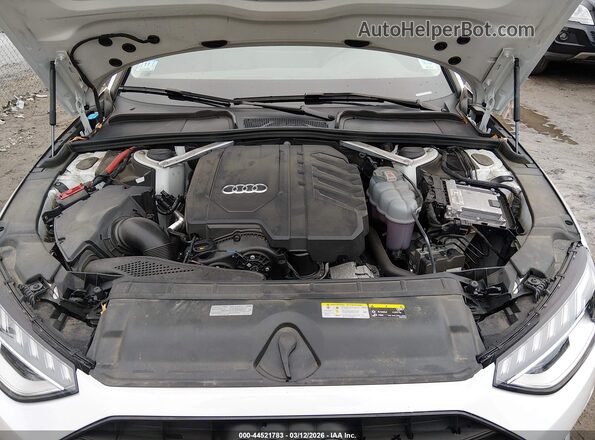 WAUBBAF42NN000740 2022 AUDI OTHER White Widok z tyłu
