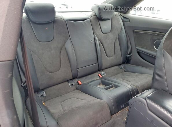WAUC4AFR9GA017605 2016 AUDI S5 Черный Вид задних сидений