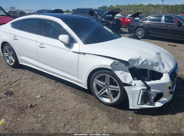 WAUDACF57MA016700 2021 AUDI OTHER Белый Передняя правая четверть