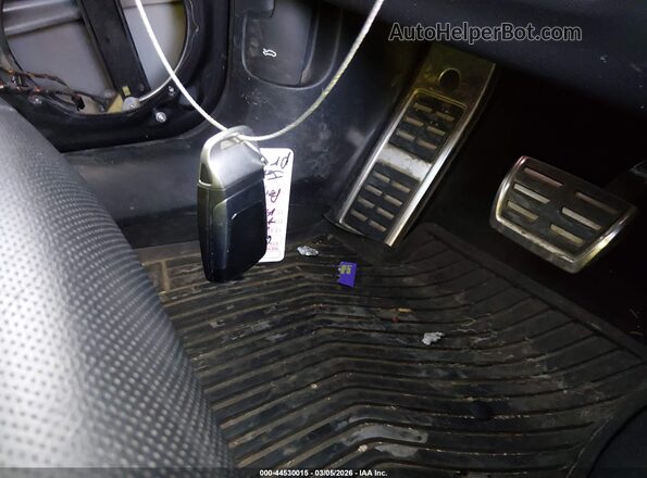 WAUEAAF48MA037992 2021 AUDI OTHER Серый Вид панели приборов