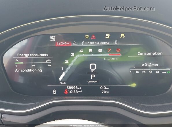 WAUEAAF48NN013833 2022 AUDI OTHER Red Widok tylnych siedzeń