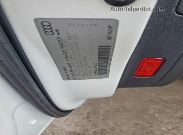WAUENCF58JA040539 2018 AUDI OTHER Белый Вид подкапотного пространства