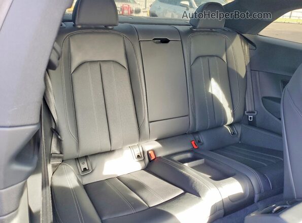 WAUUAAF52MA018245 2021 AUDI OTHER Black Widok tylnych siedzeń