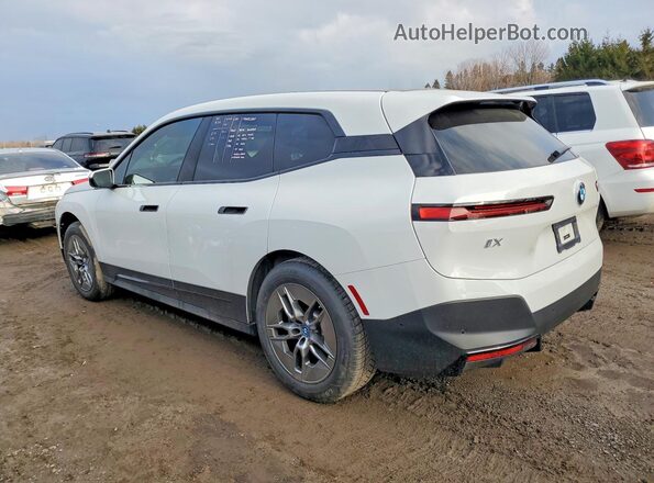 WB513CF0XRCN75105 2024 BMW IX Белый Задняя левая четверть