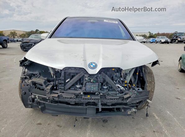 WB523CF01SCT18778 2025 BMW IX White წინა ხედი