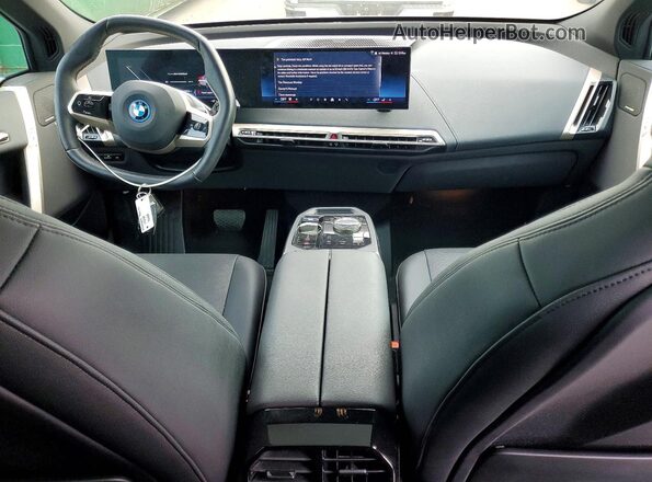 WB523CF01SCT18778 2025 BMW IX White წინა პანელის ხედი