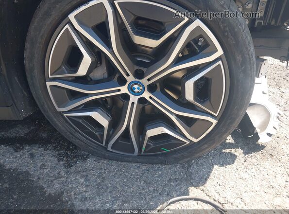WB523CF02RCR60968 2024 BMW IX Gray 