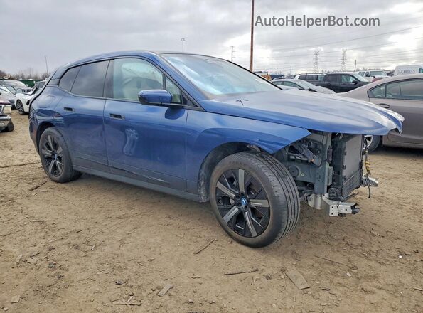WB523CF03RCR10807 2024 BMW IX Blue წინა მარჯვენა