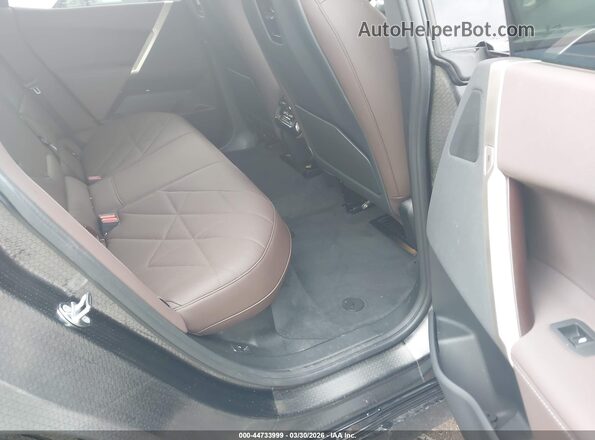 WB523CF06PCM42679 2023 BMW IX Blue Widok naklejki z numerem VIN