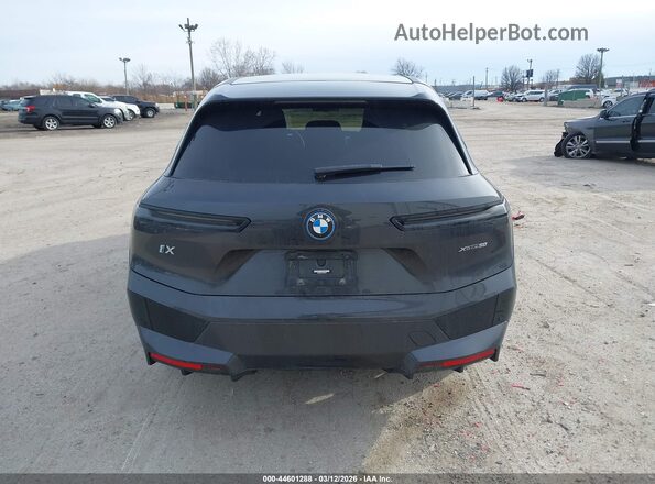 WB523CF07NCK73589 2022 BMW IX Gray 