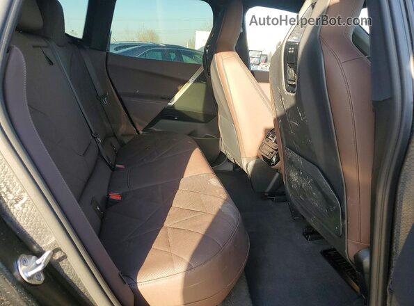 WB523CF08PCL62493 2023 BMW IX Gray Вид задніх сидінь