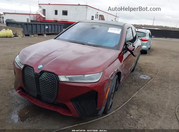 WB523CF09SCS38080 2025 BMW IX Burgundy Przód lewy