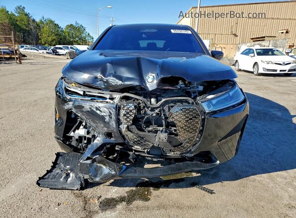 WB533CF0XPCL96472 2023 BMW IX Черный Вид спереди