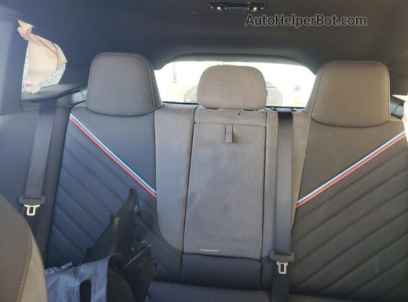 WB543CF03TCV15963 2026 BMW IX White Vista de los asientos traseros