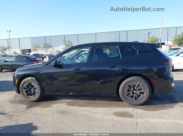 WB543CF09TCV01873 2026 BMW IX Черный 