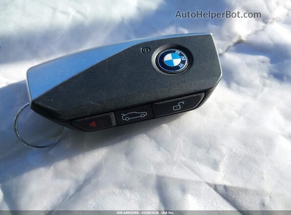 WB543CF09TCV01873 2026 BMW IX Черный Вид панели приборов