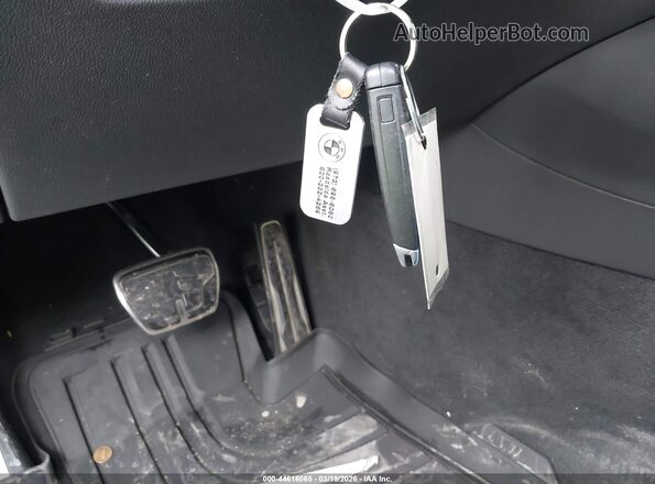 WBA13BK01MCF31295 2021 BMW 5 SERIES Gray Widok deski rozdzielczej