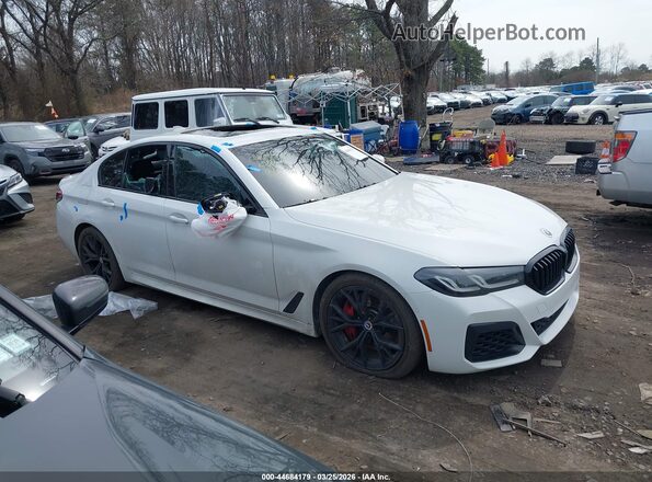 WBA13BK05PCM79493 2023 BMW M5 Белый Вид задней части салона