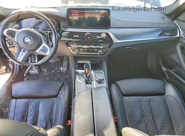 WBA13BK07NCK97744 2022 BMW M5 Синий Вид панели приборов