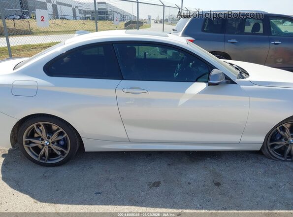 WBA1J7C50GV359067 2016 BMW M2 White Vista interior trasera