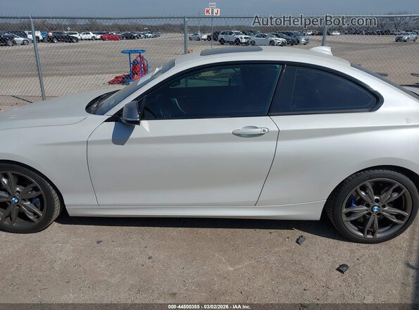 WBA1J7C50GV359067 2016 BMW M2 White Vista interior de 360 grados