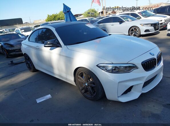 WBA1J7C50GV360526 2016 BMW M2 Белый Передняя правая четверть