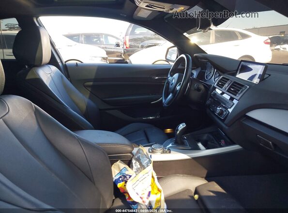 WBA1J7C50GV360526 2016 BMW M2 Белый Вид салона спереди