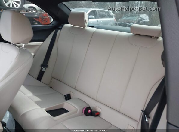 WBA2F9C50HV664278 2017 BMW OTHER Black Vista de la etiqueta del VIN