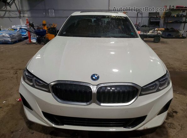 WBA33FS09PFN69907 2023 BMW OTHER White Widok z przodu