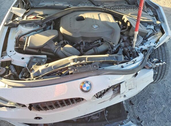 WBA4W3C50KAF92876 2019 BMW OTHER White Rear interior view