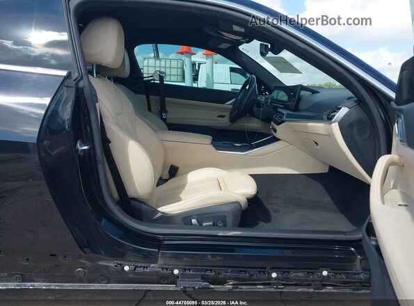 WBA53AP09RCN94234 2024 BMW OTHER Черный Вид салона спереди